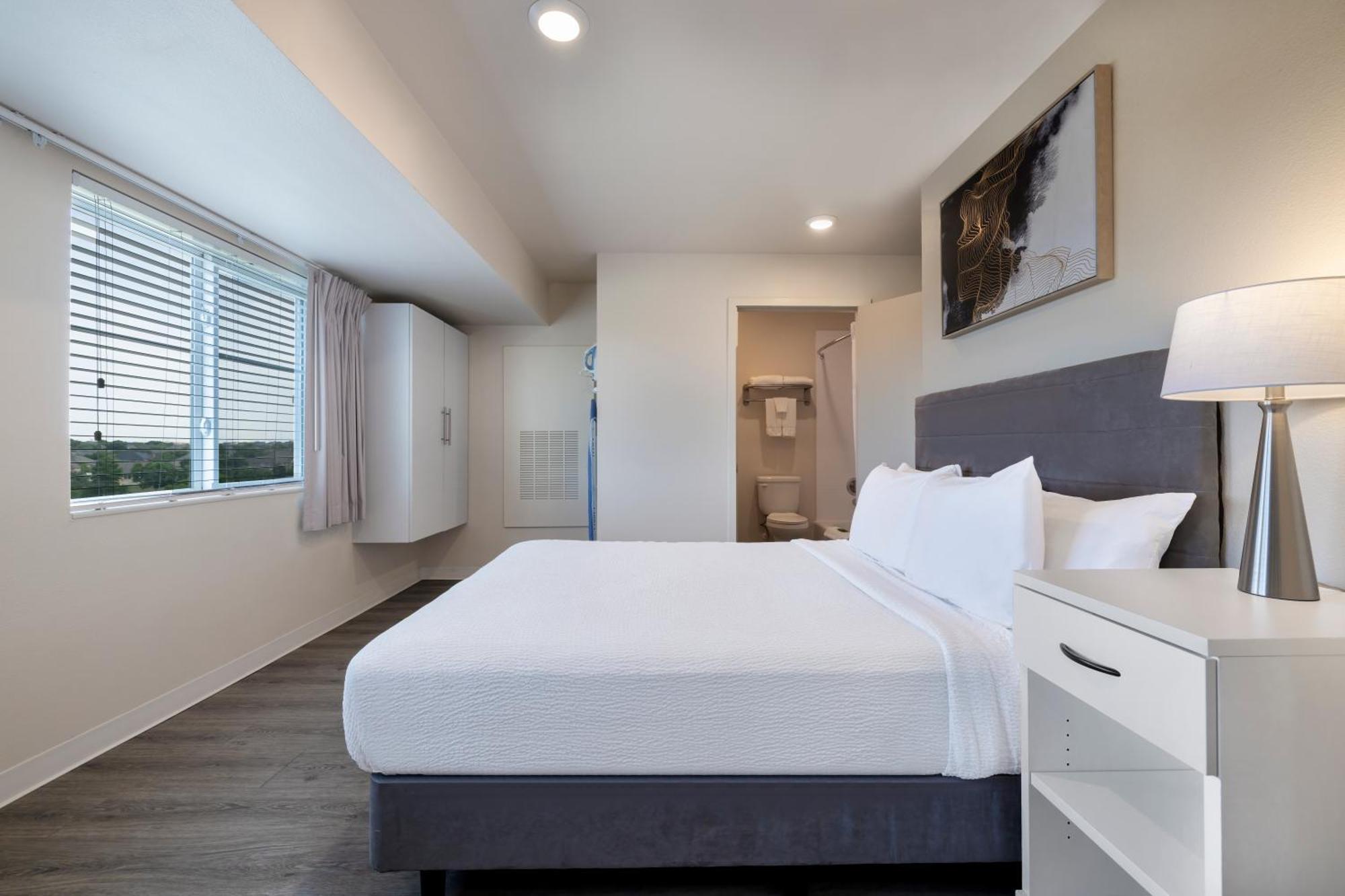 Soka Suites Dallas - Las Colinas Irving Luaran gambar