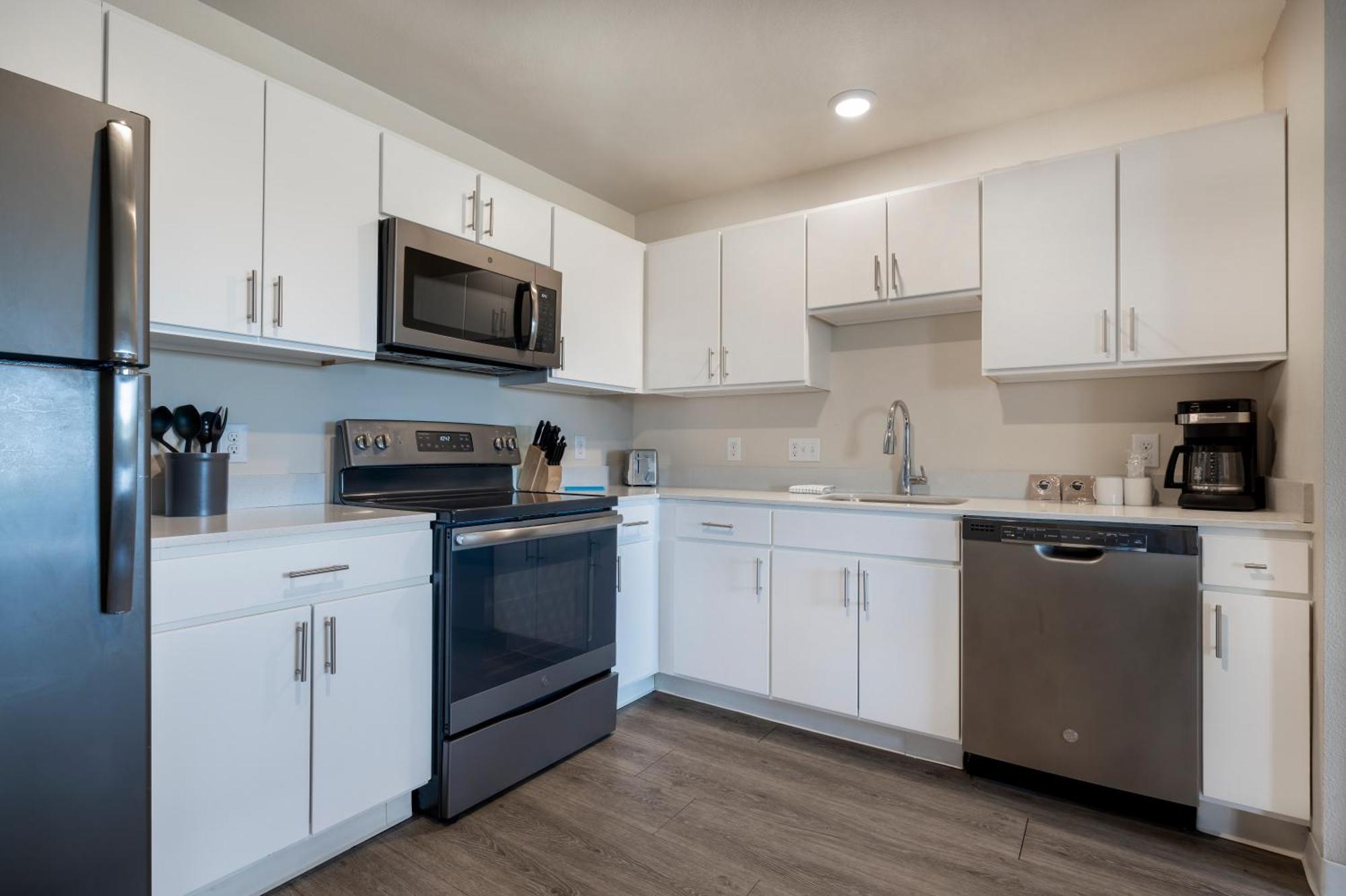 Soka Suites Dallas - Las Colinas Irving Luaran gambar
