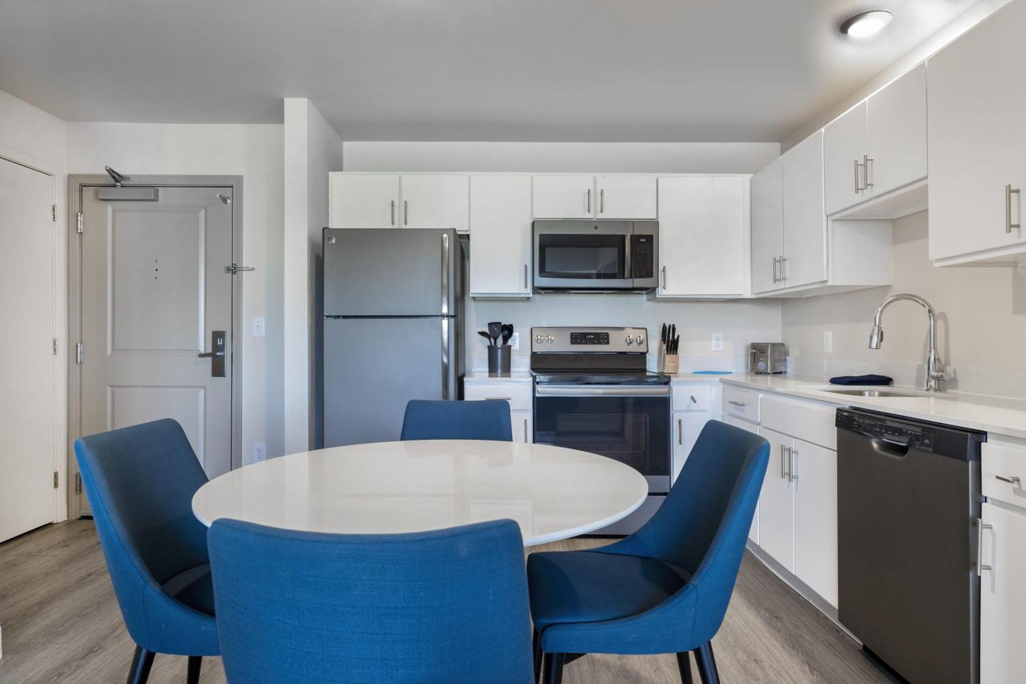 Soka Suites Dallas - Las Colinas Irving Luaran gambar