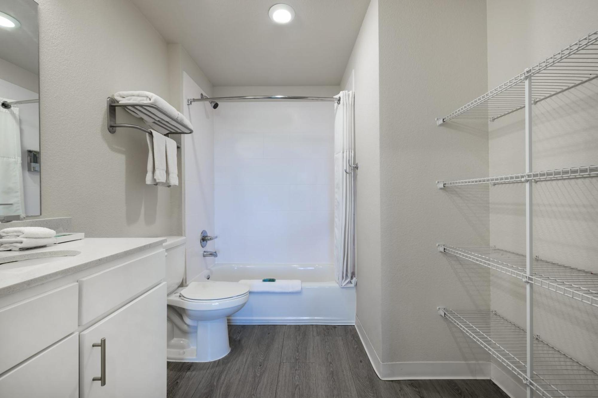 Soka Suites Dallas - Las Colinas Irving Luaran gambar